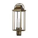 Three Light Post Lantern<br /><span style="color:#4AB0CE;">Entrega: 12-13 semanas en USA</span><br /><span style="color:#4AB0CE;font-size:60%;">PREGUNTE POR ENTREGA EN PANAMA</span><br />Collection: Wellsworth<br />Finish: Painted Distressed Brass