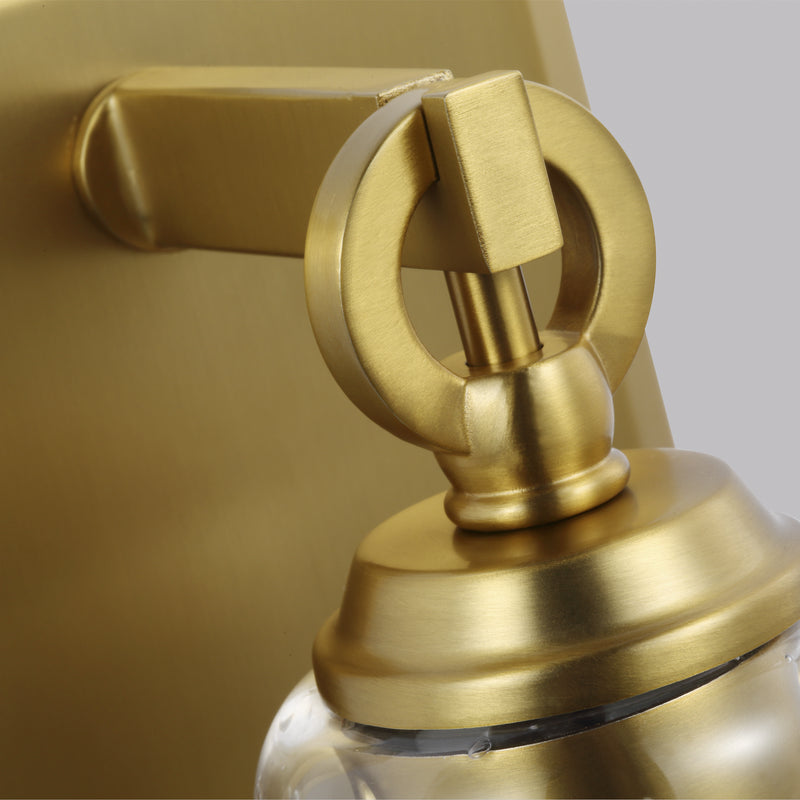 One Light Wall Sconce<br /><span style="color:#4AB0CE;">Entrega: 4-10 dias en USA</span><br /><span style="color:#4AB0CE;font-size:60%;">PREGUNTE POR ENTREGA EN PANAMA</span><br />Collection: Monterro<br />Finish: Burnished Brass