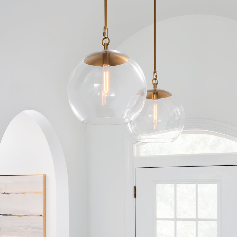 One Light Pendant<br /><span style="color:#4AB0CE;">Entrega: 4-10 dias en USA</span><br /><span style="color:#4AB0CE;font-size:60%;">PREGUNTE POR ENTREGA EN PANAMA</span><br />Collection: Atlantic<br />Finish: Burnished Brass