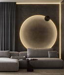 LÁMPARA DE PARED DECORATIVA LED 38W, EMITE 3570LM, TONALIDAD DE 3000K, 110-240V, 50-60HZ, ACABADO NEGRO + BRASS.