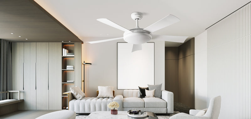 ABANICO DE TECHO MODELO CARNEY, 52", 32W LED, AJUSTE DE TONALIDAD DE LUZ CCT: 3000K,4000K,6000K, 110-240V 50-60HZ, GRADO DE PROTECCION IP20, ACABADO BLANCO.