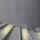 LÁMPARA DE PARED EXTERIOR DECORATIVA LED 1W, EMITE 60LM, TONALIDAD DE 3000K, 100-240V, IP65, ACABADO GRIS.