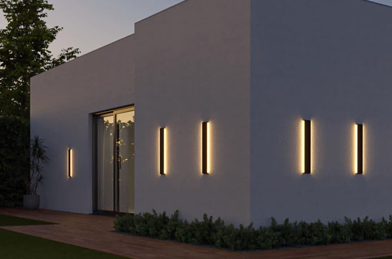 LÁMPARA DE PARED EXTERIOR DECORATIVA LED, 30W, 2000LM, TONALIDAD DE LUZ 3000K, 100-240V, 50-60HZ, GRADO DE PROTECCION IP65, ACABADO NEGRO.