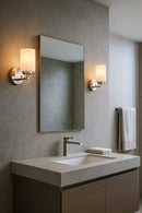 Lámpara De Pared Decorativa 1Xe27-40W (No Incluido) Acabado Satin Nickel / Vidrio Metal.