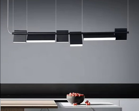 LÁMPARA COLGANTE DECORATIVA  MODERNA LED, 40W, INTERRUPTOR PARA AJUSTE DE TONALIDAD DE LUZ CCT 30K, 40K,60K, 110-240V, 50-60HZ, GRADO DE PROTECCION IP20, ACABADO NEGRO.