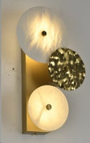 Lámpara De Pared Decorativa Con Luz Led 10W Acabado Golden/Die Cast Aluminium Resina.
