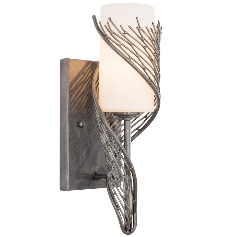 One Light Wall Sconce<br /><span style="color:#4AB0CE;">Entrega: 4-10 dias en USA</span><br /><span style="color:#4AB0CE;font-size:60%;">PREGUNTE POR ENTREGA EN PANAMA</span><br />Collection: Flow<br />Finish: Steel