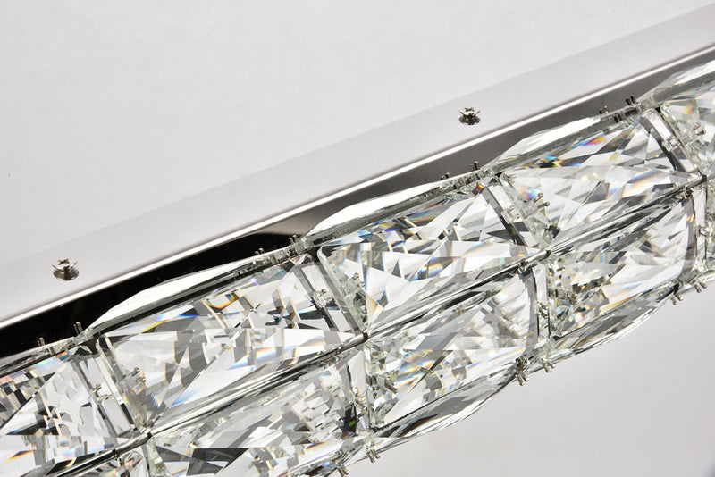 LED Chandelier<br /><span style="color:#4AB0CE;">Entrega: 4-10 dias en USA</span><br /><span style="color:#4AB0CE;font-size:60%;">PREGUNTE POR ENTREGA EN PANAMA</span><br />Collection: Valetta<br />Finish: Chrome