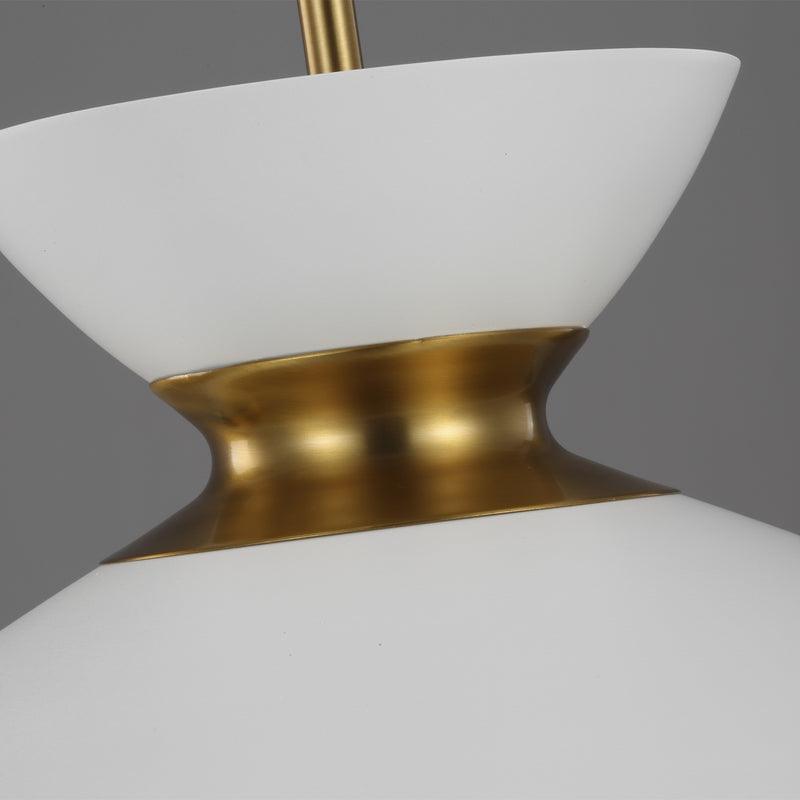 One Light Pendant<br /><span style="color:#4AB0CE;">Entrega: 4-10 dias en USA</span><br /><span style="color:#4AB0CE;font-size:60%;">PREGUNTE POR ENTREGA EN PANAMA</span><br />Collection: Heath<br />Finish: Matte White and Burnished Brass