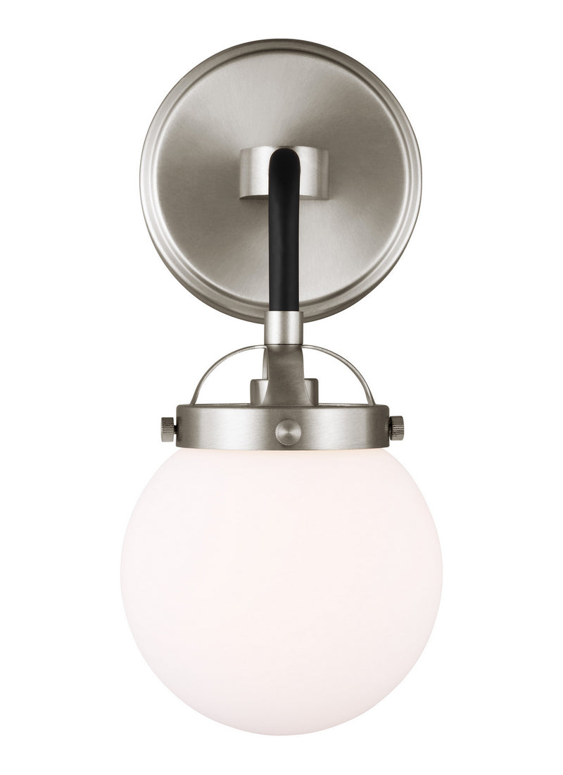 One Light Wall Sconce<br /><span style="color:#4AB0CE;">Entrega: 4-10 dias en USA</span><br /><span style="color:#4AB0CE;font-size:60%;">PREGUNTE POR ENTREGA EN PANAMA</span><br />Collection: Cafe<br />Finish: Brushed Nickel