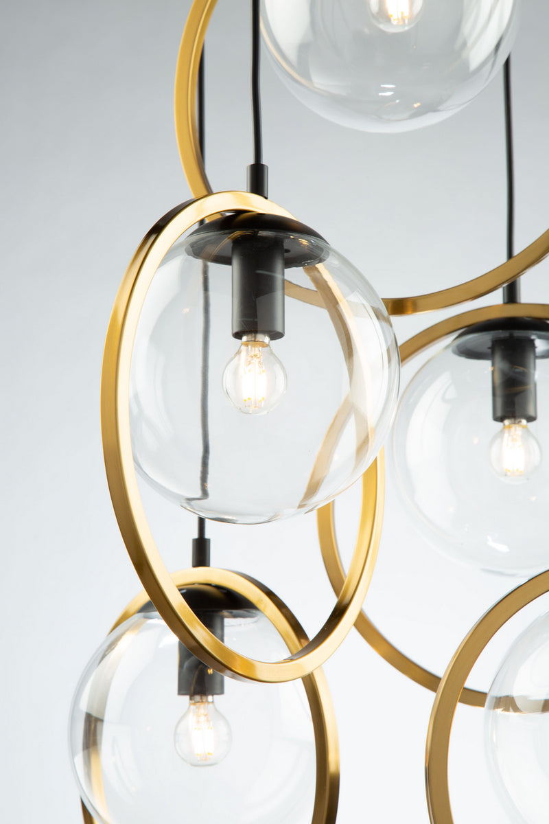 Five Light Pendant<br /><span style="color:#4AB0CE;">Entrega: 4-10 dias en USA</span><br /><span style="color:#4AB0CE;font-size:60%;">PREGUNTE POR ENTREGA EN PANAMA</span><br />Collection: Lugano<br />Finish: Black & Vintage Brass