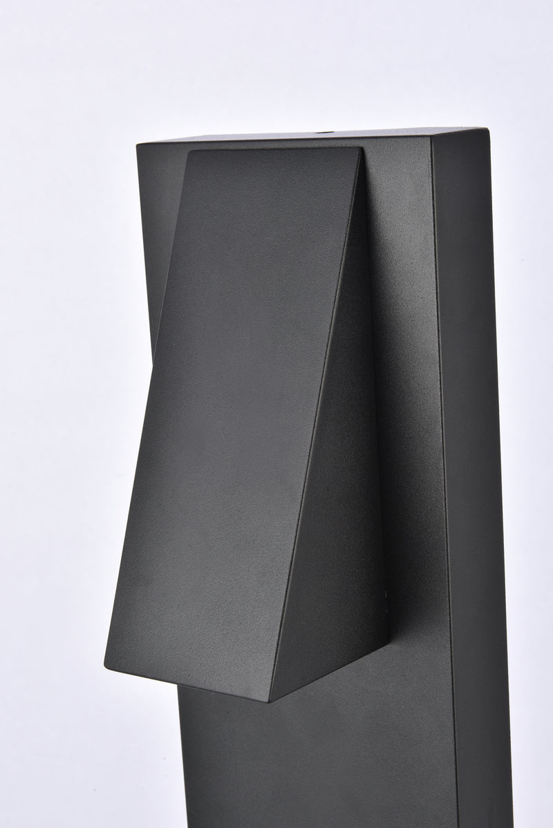 LED Outdoor Wall Lamp<br /><span style="color:#4AB0CE;">Entrega: 3-4 semanas en USA</span><br /><span style="color:#4AB0CE;font-size:60%;">PREGUNTE POR ENTREGA EN PANAMA</span><br />Collection: Raine<br />Finish: black
