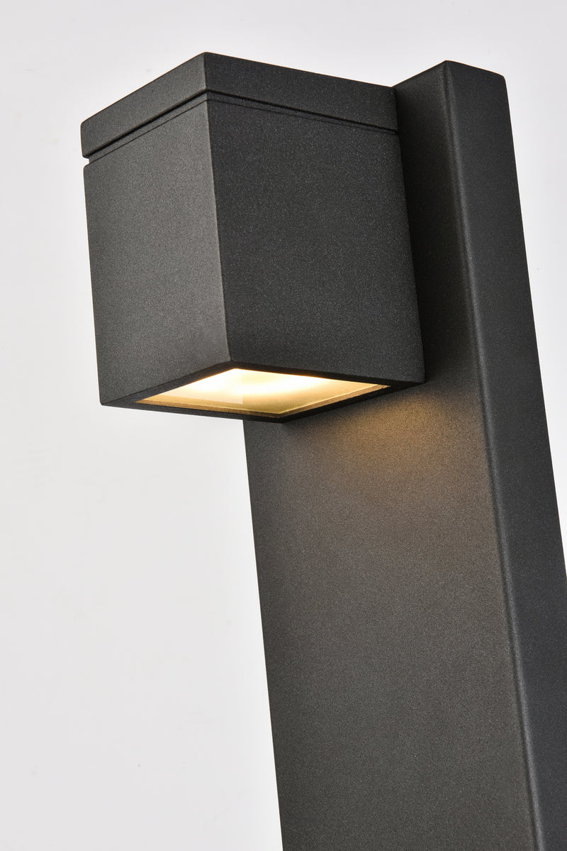 LED Outdoor Wall Lamp<br /><span style="color:#4AB0CE;">Entrega: 4-10 dias en USA</span><br /><span style="color:#4AB0CE;font-size:60%;">PREGUNTE POR ENTREGA EN PANAMA</span><br />Collection: Raine<br />Finish: black