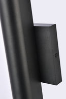 LED Outdoor Wall Lamp<br /><span style="color:#4AB0CE;">Entrega: 4-10 dias en USA</span><br /><span style="color:#4AB0CE;font-size:60%;">PREGUNTE POR ENTREGA EN PANAMA</span><br />Collection: Raine<br />Finish: black