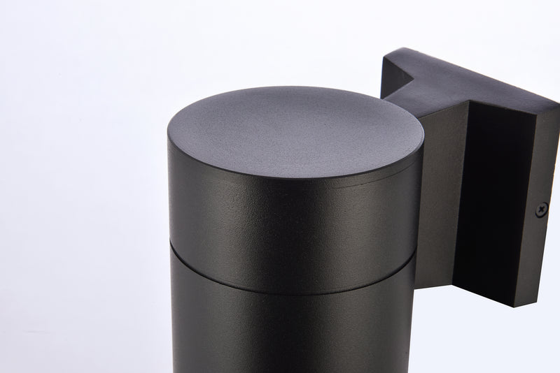 LED Outdoor Wall Lamp<br /><span style="color:#4AB0CE;">Entrega: 3-4 semanas en USA</span><br /><span style="color:#4AB0CE;font-size:60%;">PREGUNTE POR ENTREGA EN PANAMA</span><br />Collection: Raine<br />Finish: black