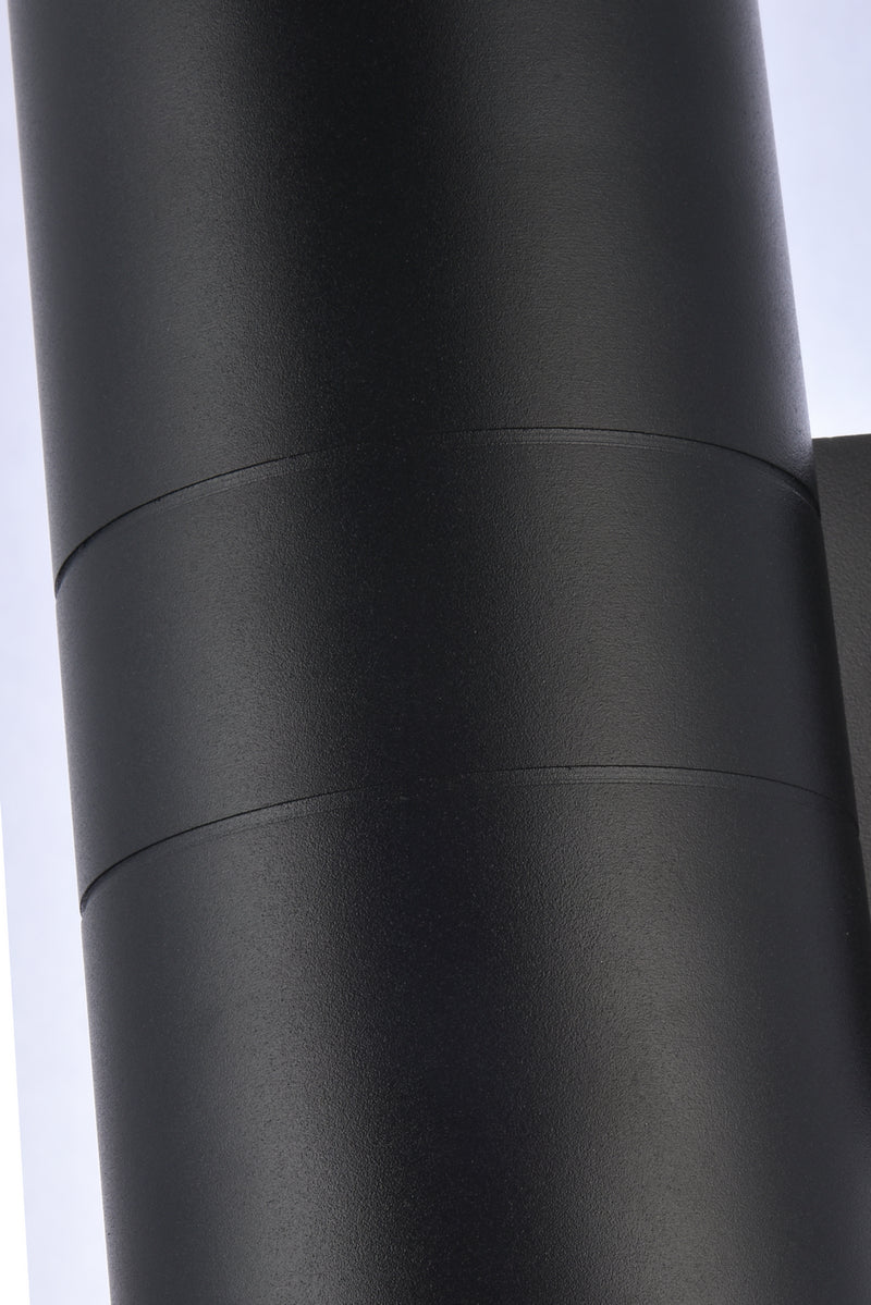Outdoor Wall Mount<br /><span style="color:#4AB0CE;">Entrega: 8-9 semanas en USA</span><br /><span style="color:#4AB0CE;font-size:60%;">PREGUNTE POR ENTREGA EN PANAMA</span><br />Collection: Raine<br />Finish: black