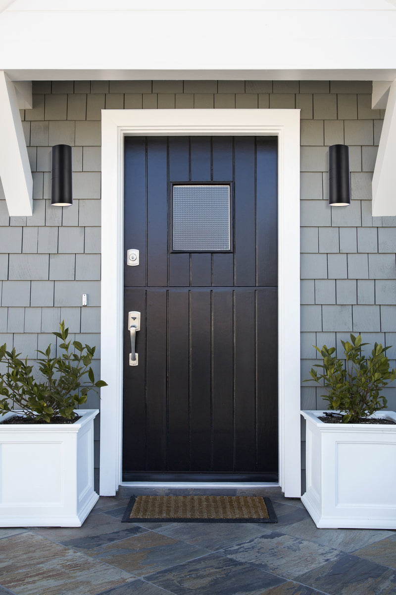 Outdoor Wall Mount<br /><span style="color:#4AB0CE;">Entrega: 8-9 semanas en USA</span><br /><span style="color:#4AB0CE;font-size:60%;">PREGUNTE POR ENTREGA EN PANAMA</span><br />Collection: Raine<br />Finish: black
