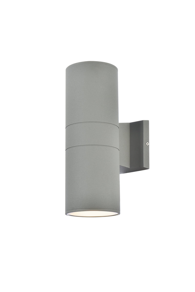 Outdoor Wall Mount<br /><span style="color:#4AB0CE;">Entrega: 4-10 dias en USA</span><br /><span style="color:#4AB0CE;font-size:60%;">PREGUNTE POR ENTREGA EN PANAMA</span><br />Collection: Raine<br />Finish: Silver