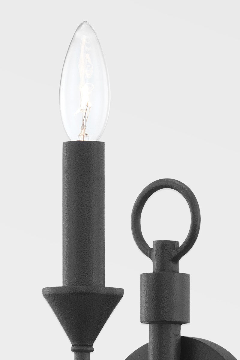 One Light Wall Sconce<br /><span style="color:#4AB0CE;">Entrega: 4-10 dias en USA</span><br /><span style="color:#4AB0CE;font-size:60%;">PREGUNTE POR ENTREGA EN PANAMA</span><br />Collection: Cate<br />Finish: Forged Iron