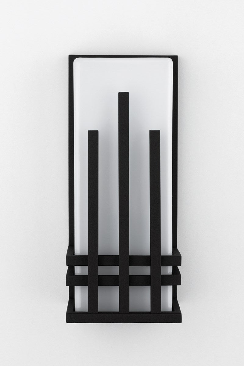 One Light Wall Sconce<br /><span style="color:#4AB0CE;">Entrega: 18-19 semanas en USA</span><br /><span style="color:#4AB0CE;font-size:60%;">PREGUNTE POR ENTREGA EN PANAMA</span><br />Collection: San Mateo<br />Finish: Textured Black
