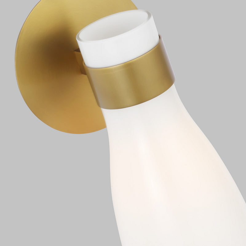 One Light Wall Sconce<br /><span style="color: