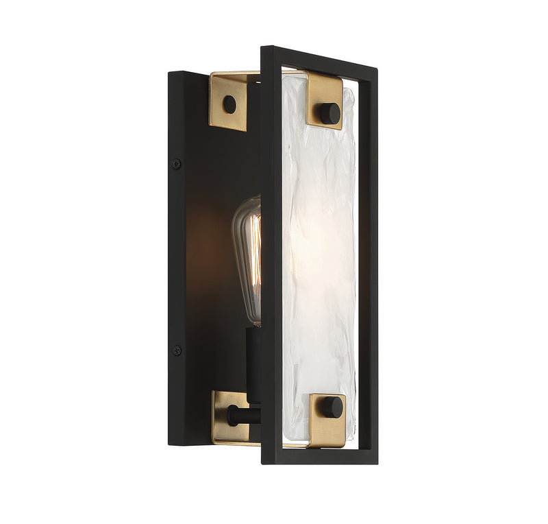 One Light Wall Sconce<br /><span style="color:#4AB0CE;">Entrega: 4-10 dias en USA</span><br /><span style="color:#4AB0CE;font-size:60%;">PREGUNTE POR ENTREGA EN PANAMA</span><br />Collection: Hayward<br />Finish: Matte Black with Warm Brass Accents