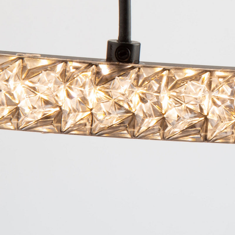 LED Pendant<br /><span style="color:#4AB0CE;">Entrega: 4-10 dias en USA</span><br /><span style="color:#4AB0CE;font-size:60%;">PREGUNTE POR ENTREGA EN PANAMA</span><br />Collection: Nova<br />Finish: Black