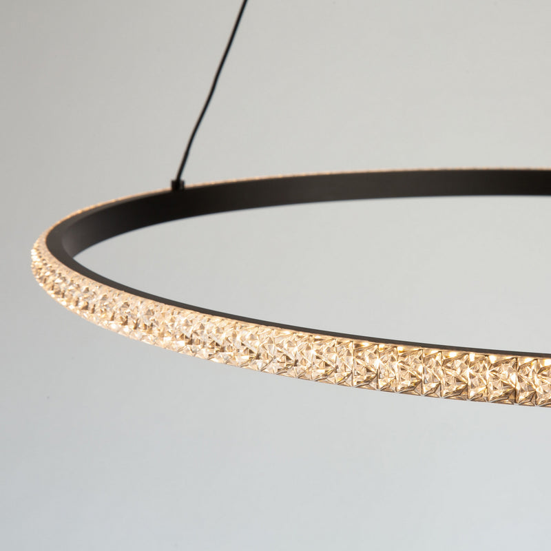 LED Pendant<br /><span style="color:#4AB0CE;">Entrega: 4-10 dias en USA</span><br /><span style="color:#4AB0CE;font-size:60%;">PREGUNTE POR ENTREGA EN PANAMA</span><br />Collection: Nova<br />Finish: Black