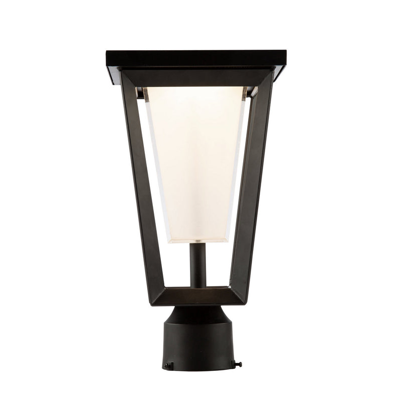 LED Outdoor Lantern<br /><span style="color:#4AB0CE;">Entrega: 4-10 dias en USA</span><br /><span style="color:#4AB0CE;font-size:60%;">PREGUNTE POR ENTREGA EN PANAMA</span><br />Collection: Waterbury<br />Finish: Black