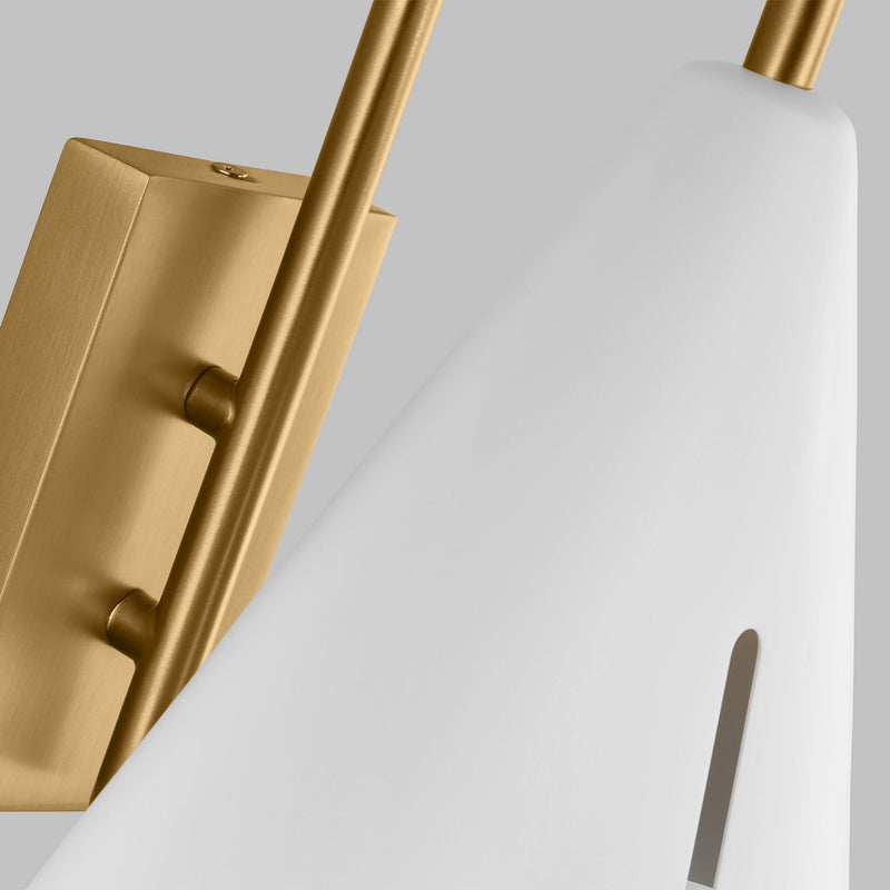 LED Wall Sconce<br /><span style="color:#4AB0CE;">Entrega: 4-10 dias en USA</span><br /><span style="color:#4AB0CE;font-size:60%;">PREGUNTE POR ENTREGA EN PANAMA</span><br />Collection: Cambre<br />Finish: Matte White and Burnished Brass