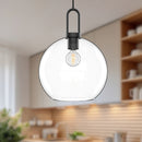 One Light Pendant<br /><span style="color:#4AB0CE;">Entrega: 4-10 dias en USA</span><br /><span style="color:#4AB0CE;font-size:60%;">PREGUNTE POR ENTREGA EN PANAMA</span><br />Collection: Soji<br />Finish: Clear Glass/Matte Black