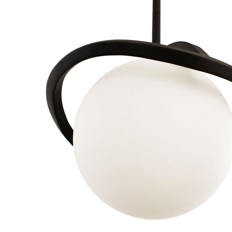 One Light Mini Pendant<br /><span style="color:#4AB0CE;">Entrega: 4-10 dias en USA</span><br /><span style="color:#4AB0CE;font-size:60%;">PREGUNTE POR ENTREGA EN PANAMA</span><br />Collection: Black Betty<br />Finish: Carbon/French Gold