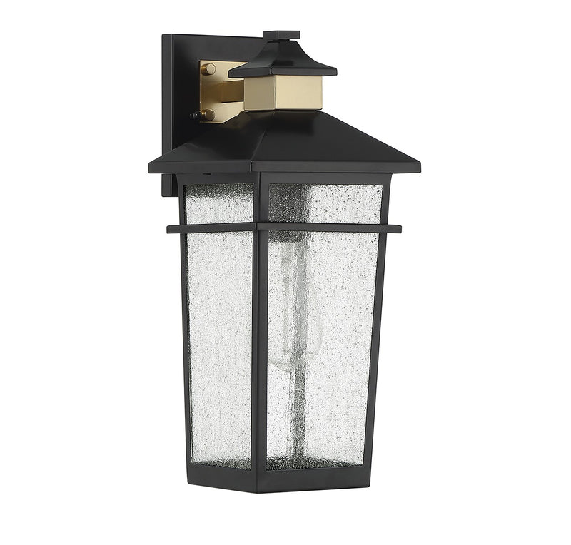 One Light Outdoor Wall Lantern<br /><span style="color:#4AB0CE;">Entrega: 4-10 dias en USA</span><br /><span style="color:#4AB0CE;font-size:60%;">PREGUNTE POR ENTREGA EN PANAMA</span><br />Collection: Kingsley<br />Finish: Matte Black with Warm Brass