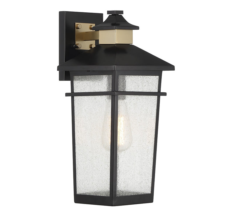 One Light Outdoor Wall Lantern<br /><span style="color:#4AB0CE;">Entrega: 4-10 dias en USA</span><br /><span style="color:#4AB0CE;font-size:60%;">PREGUNTE POR ENTREGA EN PANAMA</span><br />Collection: Kingsley<br />Finish: Matte Black with Warm Brass