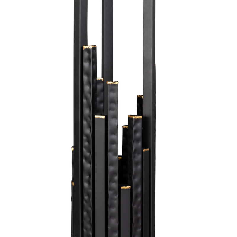 Six Light Floor Lamp<br /><span style="color:#4AB0CE;">Entrega: 7-8 semanas en USA</span><br /><span style="color:#4AB0CE;font-size:60%;">PREGUNTE POR ENTREGA EN PANAMA</span><br />Collection: Matrix<br />Finish: Matte Black/French Gold