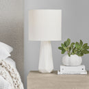 One Light Table Lamp<br /><span style="color:#4AB0CE;">Entrega: 4-10 dias en USA</span><br /><span style="color:#4AB0CE;font-size:60%;">PREGUNTE POR ENTREGA EN PANAMA</span><br />Collection: Moresby<br />Finish: Gloss White