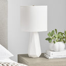 One Light Table Lamp<br /><span style="color:#4AB0CE;">Entrega: 4-10 dias en USA</span><br /><span style="color:#4AB0CE;font-size:60%;">PREGUNTE POR ENTREGA EN PANAMA</span><br />Collection: Moresby<br />Finish: Gloss White