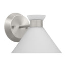 One Light Wall Sconce<br /><span style="color:#4AB0CE;">Entrega: 4-10 dias en USA</span><br /><span style="color:#4AB0CE;font-size:60%;">PREGUNTE POR ENTREGA EN PANAMA</span><br />Collection: Belcarra<br />Finish: Brushed Steel
