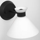 One Light Wall Sconce<br /><span style="color:#4AB0CE;">Entrega: 4-10 dias en USA</span><br /><span style="color:#4AB0CE;font-size:60%;">PREGUNTE POR ENTREGA EN PANAMA</span><br />Collection: Belcarra<br />Finish: Midnight Black