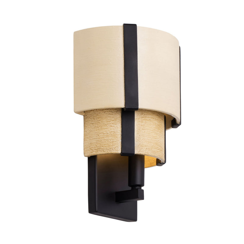 One Light Wall Sconce<br /><span style="color:#4AB0CE;">Entrega: 4-10 dias en USA</span><br /><span style="color:#4AB0CE;font-size:60%;">PREGUNTE POR ENTREGA EN PANAMA</span><br />Collection: Blonde Moment<br />Finish: Matte Black/Honey/Medium Oak