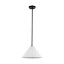 One Light Pendant<br /><span style="color:#4AB0CE;">Entrega: 1-2 semanas en USA</span><br /><span style="color:#4AB0CE;font-size:60%;">PREGUNTE POR ENTREGA EN PANAMA</span><br />Collection: Serena<br />Finish: Matte Black/Opal Glass