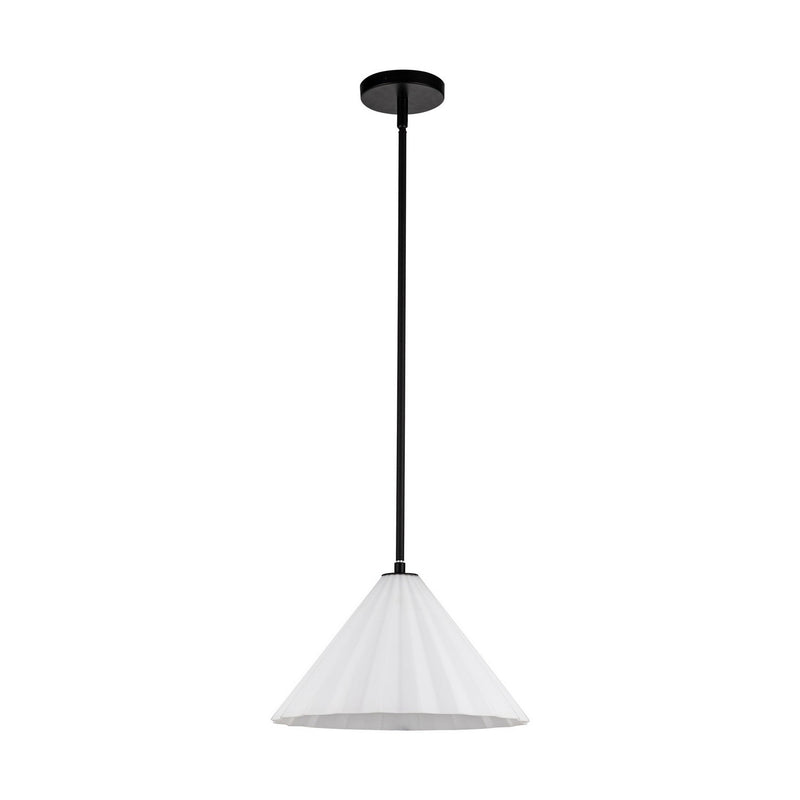 One Light Pendant<br /><span style="color:#4AB0CE;">Entrega: 4-10 dias en USA</span><br /><span style="color:#4AB0CE;font-size:60%;">PREGUNTE POR ENTREGA EN PANAMA</span><br />Collection: Serena<br />Finish: Matte Black/Opal Glass