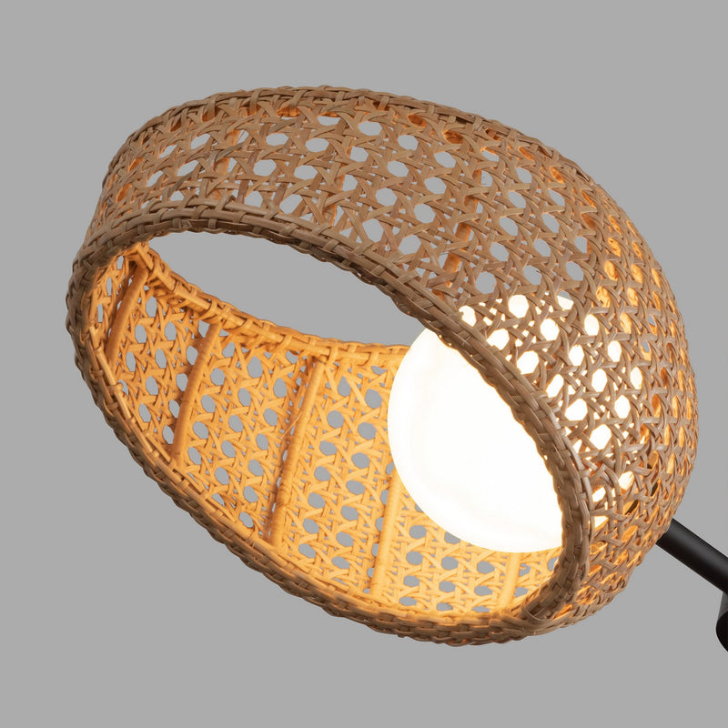 LED Chandelier<br /><span style="color:#4AB0CE;">Entrega: 4-10 dias en USA</span><br /><span style="color:#4AB0CE;font-size:60%;">PREGUNTE POR ENTREGA EN PANAMA</span><br />Collection: Lanai<br />Finish: Black/Opal Glass