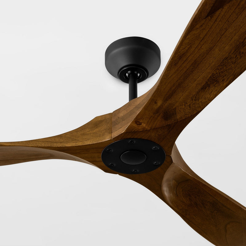 60"Ceiling Fan<br /><span style="color:#4AB0CE;">Entrega: 4-10 dias en USA</span><br /><span style="color:#4AB0CE;font-size:60%;">PREGUNTE POR ENTREGA EN PANAMA</span><br />Collection: Maverick<br />Finish: Midnight Black