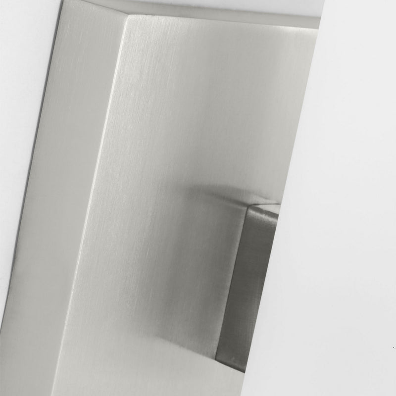 One Light Vanity<br /><span style="color:#4AB0CE;">Entrega: 8-9 semanas en USA</span><br /><span style="color:#4AB0CE;font-size:60%;">PREGUNTE POR ENTREGA EN PANAMA</span><br />Collection: Rhode<br />Finish: Brushed Steel