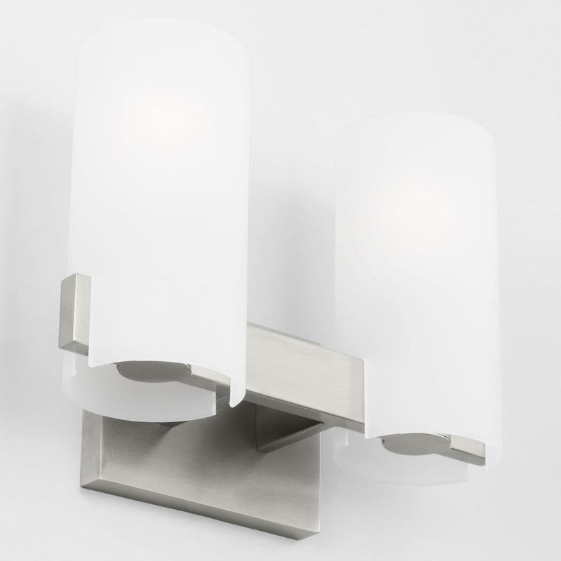 Two Light Vanity<br /><span style="color:#4AB0CE;">Entrega: 4-10 dias en USA</span><br /><span style="color:#4AB0CE;font-size:60%;">PREGUNTE POR ENTREGA EN PANAMA</span><br />Collection: Rhode<br />Finish: Brushed Steel