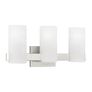 Three Light Vanity<br /><span style="color:#4AB0CE;">Entrega: 4-5 semanas en USA</span><br /><span style="color:#4AB0CE;font-size:60%;">PREGUNTE POR ENTREGA EN PANAMA</span><br />Collection: Rhode<br />Finish: Chrome