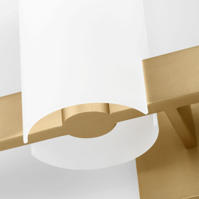 Four Light Vanity<br /><span style="color:#4AB0CE;">Entrega: 4-10 dias en USA</span><br /><span style="color:#4AB0CE;font-size:60%;">PREGUNTE POR ENTREGA EN PANAMA</span><br />Collection: Rhode<br />Finish: Satin Brass