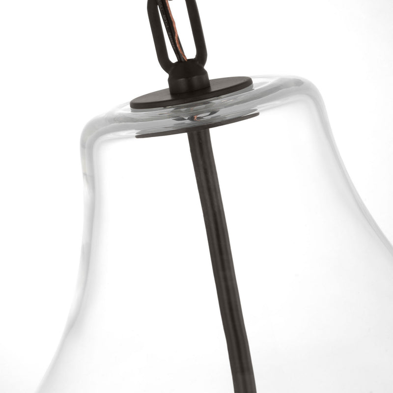 One Light Pendant<br /><span style="color:#4AB0CE;">Entrega: 4-10 dias en USA</span><br /><span style="color:#4AB0CE;font-size:60%;">PREGUNTE POR ENTREGA EN PANAMA</span><br />Collection: Magnus<br />Finish: Aged Iron