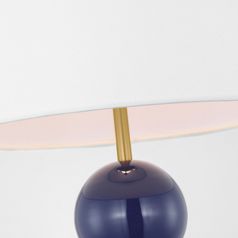 One Light Table Lamp<br /><span style="color:#4AB0CE;">Entrega: 4-10 dias en USA</span><br /><span style="color:#4AB0CE;font-size:60%;">PREGUNTE POR ENTREGA EN PANAMA</span><br />Collection: Suki<br />Finish: Navy